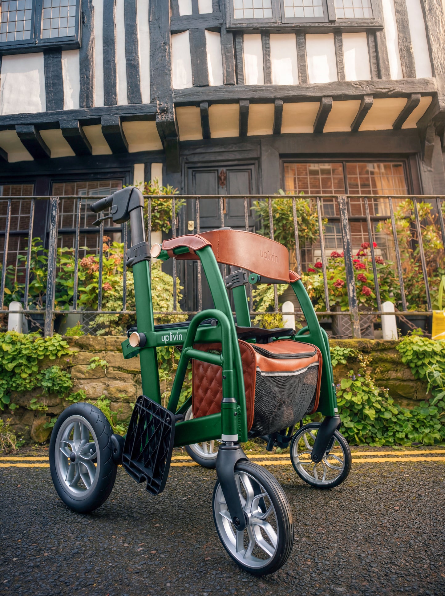 Rollator shopping trolley