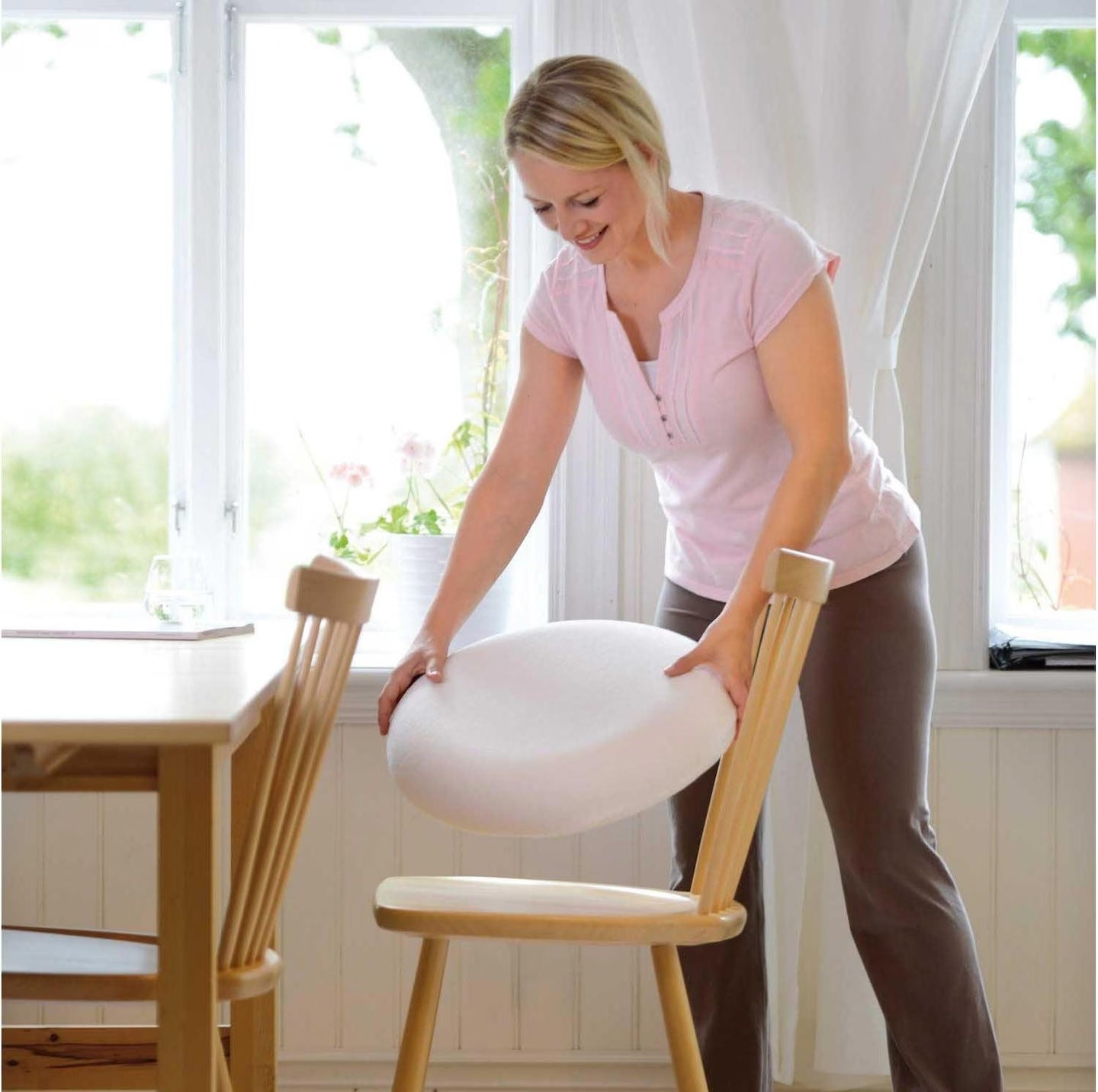 Sissel Cushion